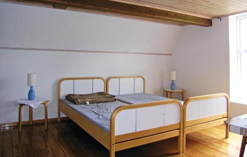 מיטה או מיטות בחדר ב-Amazing Home In Skillingaryd With 2 Bedrooms