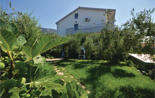 Apartment Kastel Sucurac Ivana Pavla Ii