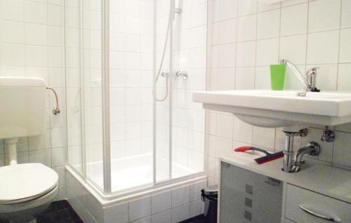 Salle de bains dans l'établissement Stunning Apartment In Medebach With Wifi