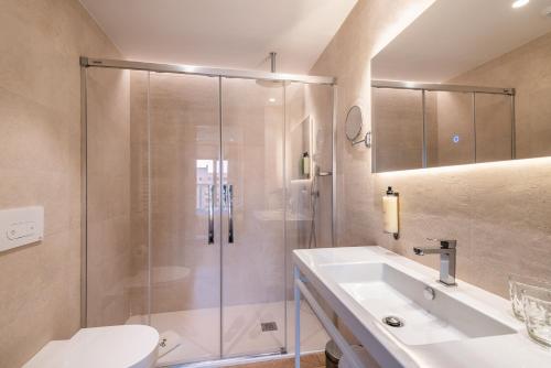 Apartamentos Core Suites Valencia photo 60