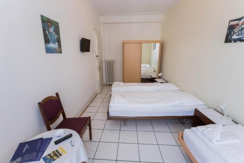 Foto dalla galleria di Stadthof Budget Hotel Basel City Center a Basilea