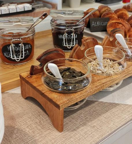 Jídlo v hotelu nebo okolí