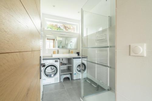 Una cocina o zona de cocina en Lumière espace et convivialité à 2 pas de Wimereux