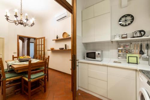 110 sqm apartment 6 sleeps in Santa Croce