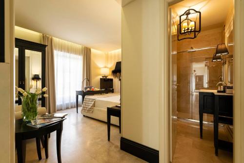 Gallery image of Profumo Maison Colosseo in Rome