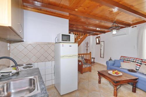 Кухня или мини-кухня в Traditional City Centre House
