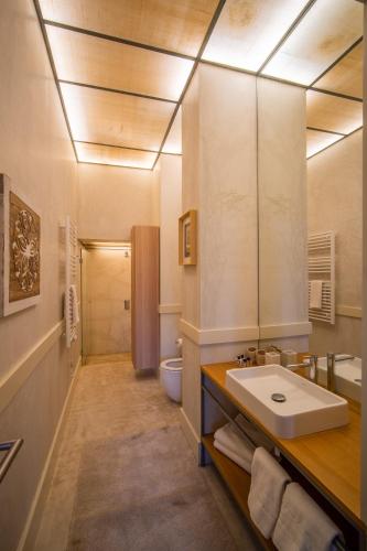 Paraíso Garden Suite--- Spacious & Downtown