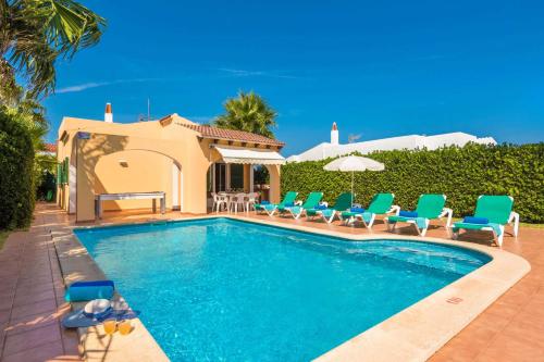 Villa Mikel by Villa Plus