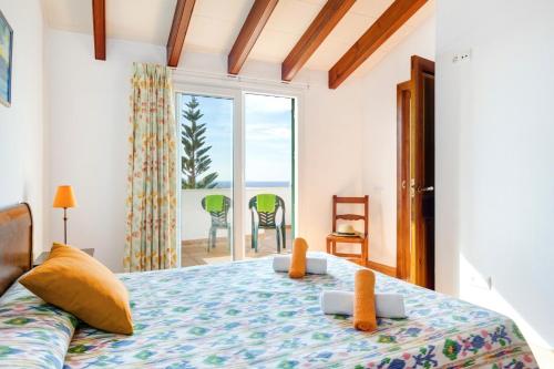 A bed or beds in a room at Villa Noa by Villa Plus