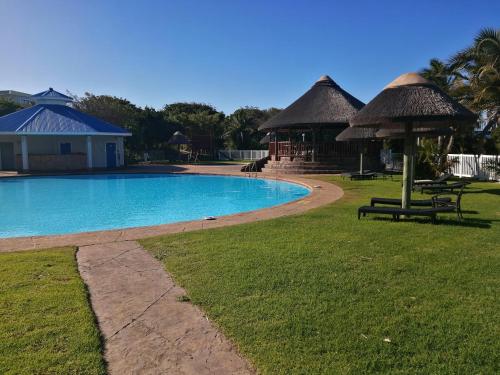 Swimmingpoolen hos eller tæt på Ocean room @ 66 Fynbos
