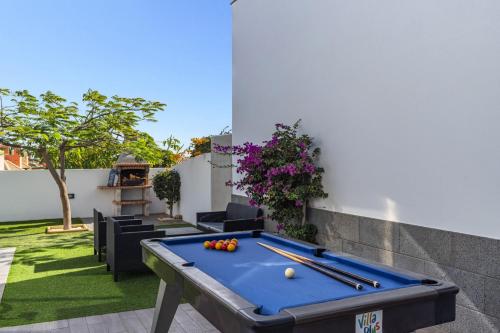 Villa Lola by Villa Plus