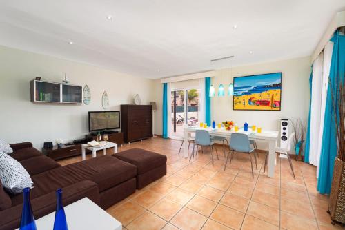 Villa Princesa by Villa Plus