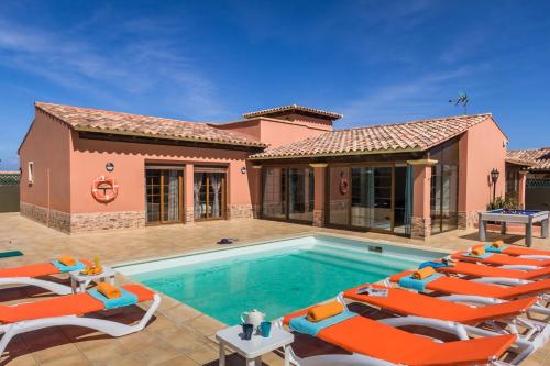 Villa Simona by Villa Plus