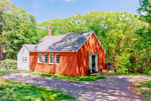 Salt Marsh Schoolhouse – Photos 2
