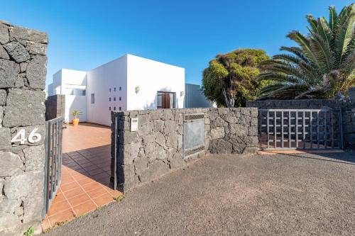 Villa Zoe by Villa Plus