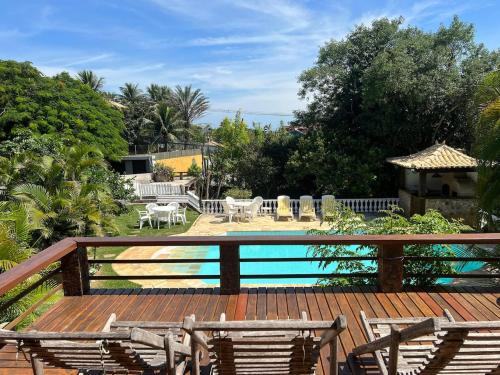 Uitzicht op het zwembad bij Casa dos Sonhos em Búzios Chez Anna of in de buurt