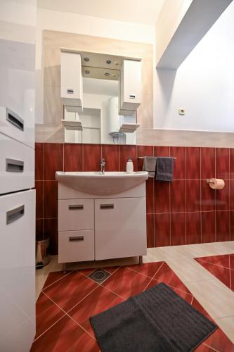 Bilik mandi di Apartmani Frleta