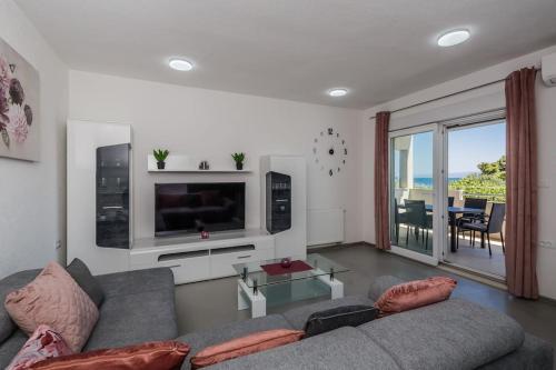 Beach apartment Anđela A2