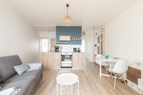 Les pieds dans l'eau à Saint-Gilles-Croix-de-Vie