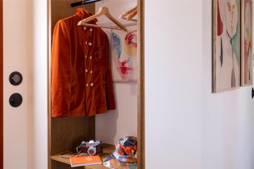 Φωτογραφία από το άλμπουμ του Hotel Ernest στο Παρίσι