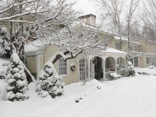 Το Deerhill Inn τον χειμώνα