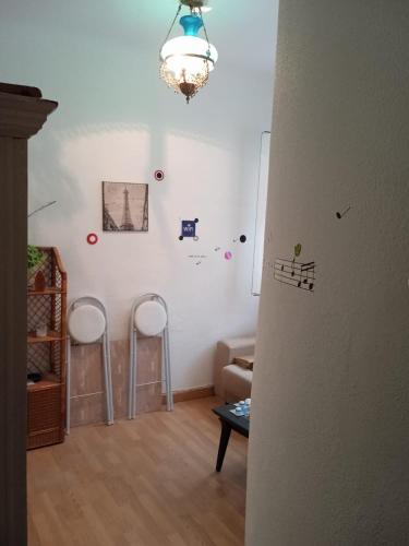 Zdjęcie z galerii obiektu HABITACION PRIVADA EN PLENO CENTRO DE MADRID w Madrycie