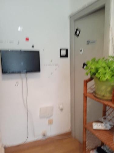 Zdjęcie z galerii obiektu HABITACION PRIVADA EN PLENO CENTRO DE MADRID w Madrycie