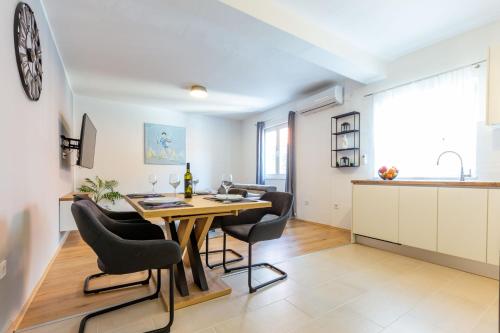 Bella Zara 2 BDR w parking