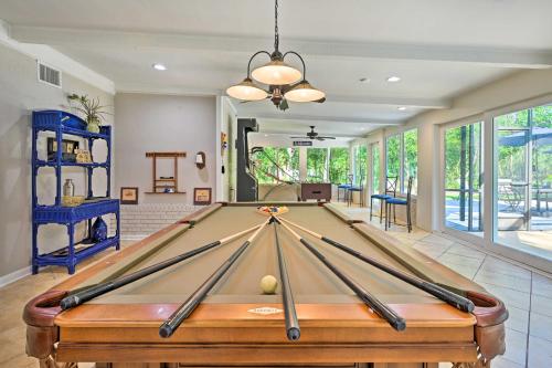 Imagen de la galería de Game Room and Pool Huge Lutz Family Retreat, en Lutz
