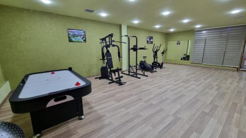 Gimnasio o instalaciones de fitness de Shane Hotel Quba