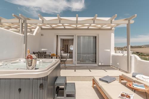 Μπαλκόνι ή βεράντα στο Almiriki Naxos Beachside Living