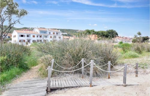 Awesome apartment in Palau with 3 Bedrooms