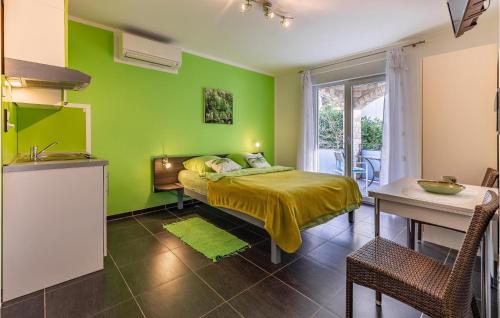 Beautiful Apartment In Medulin With Wifi