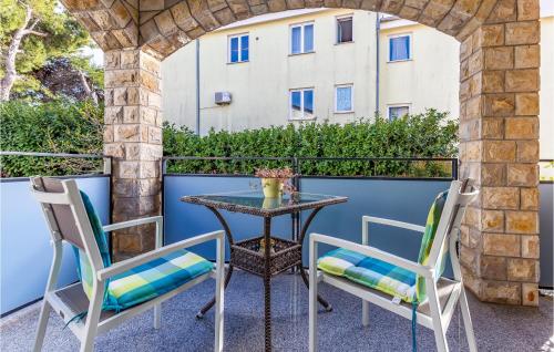 Beautiful Apartment In Medulin With Wifi