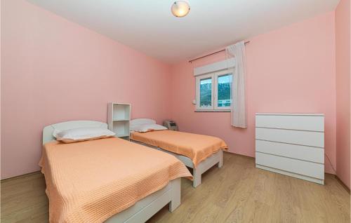Stunning Apartment In Kastel Sucurac With Wifi