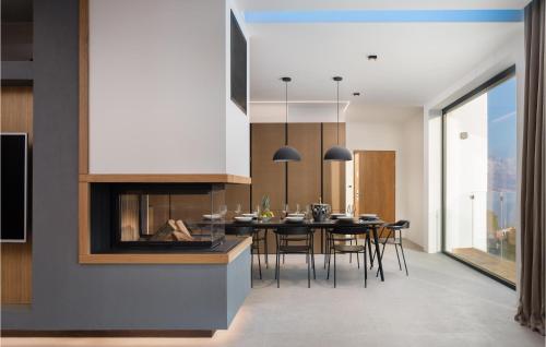 Cozy Home In Omis With Sauna