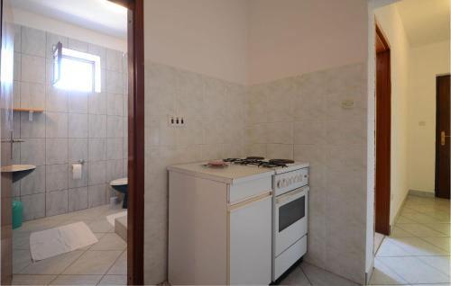 Gallery image of Awesome Apartment In Racisce With Kitchen in Račišće