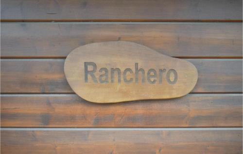 a sign that says raminato on a wooden table at Ranchero in Wachtebeke
