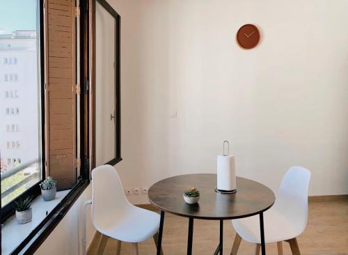 ---The Century---Au Centre d'Annecy