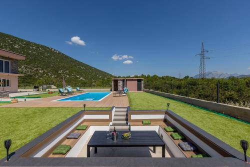 Villa Sky D - with a Heated Pool – Photos 2