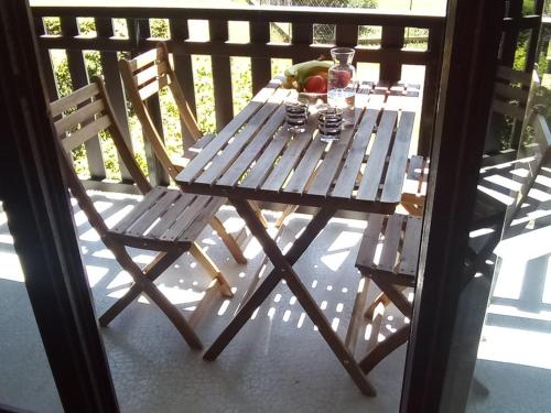 Balkón nebo terasa v ubytování Studio cabine 28m² à Corrençon-en-Vercors, proche village, navettes, skis, nature, 4 pers, balcon - FR-1-515-140