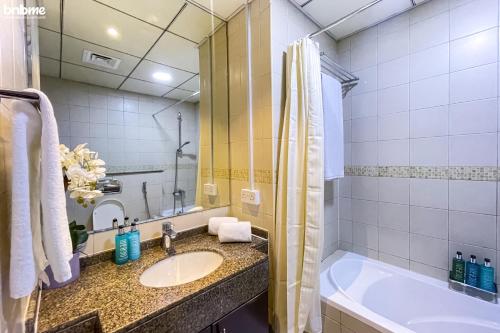 Koupelna v ubytování bnbmehomes - Unparalleled Luxury - Marina Walk - 3306