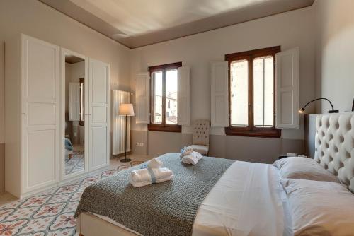 Zante Apartment by Mamo Florence