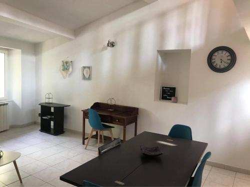 Φωτογραφία από το άλμπουμ του Charmant 3 pièces 3 eme etage σε Sospel