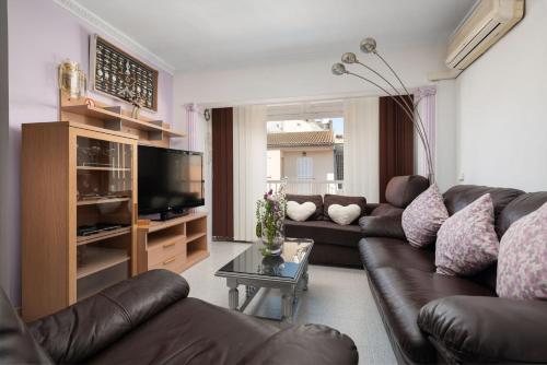 Μια τηλεόραση ή/και κέντρο ψυχαγωγίας στο Violet House - Alcúdia