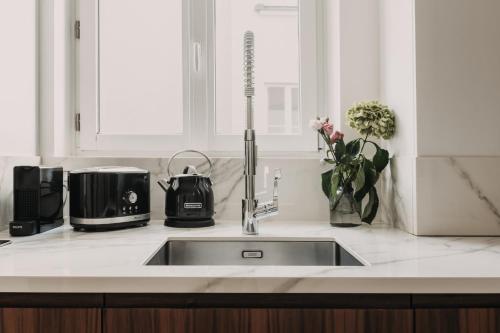 HIGHSTAY - Luxury Serviced Apartments - Place Vendôme photo 42