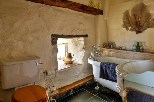 Gallery image of Finest Retreats - Woodend - The Bothy in Ulpha