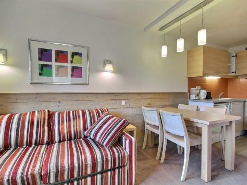 Studio cabine ensoleillé pour 4 pers, proche pistes