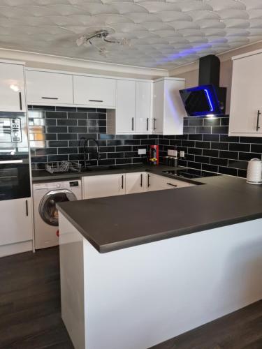 Gallery image of Newly refurbished Falmouth town centre apartment in Falmouth
