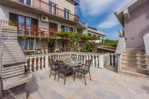 Apartments Mirela